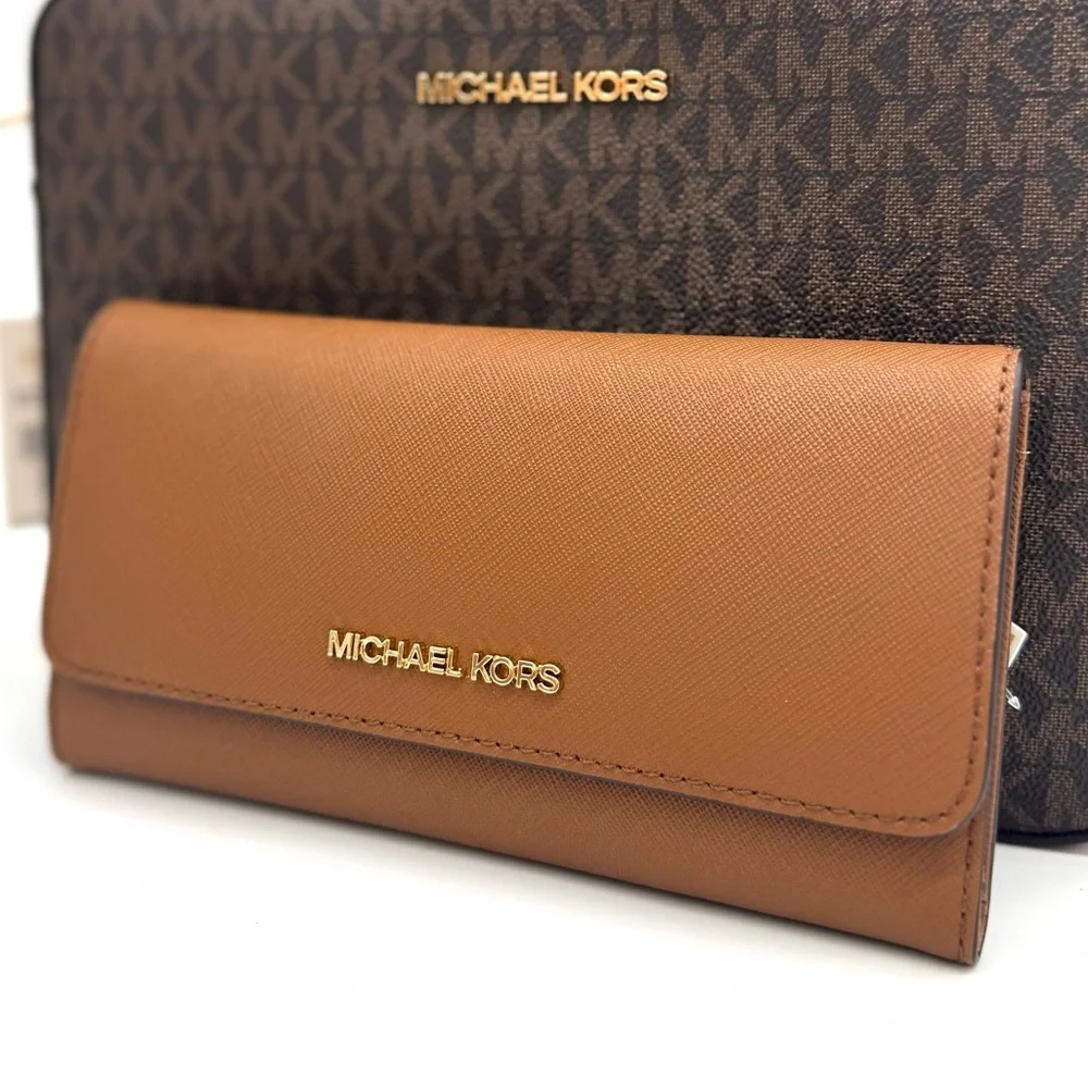 Michael Kors Large EW Crossbody Bag & Trifold Wallet Set